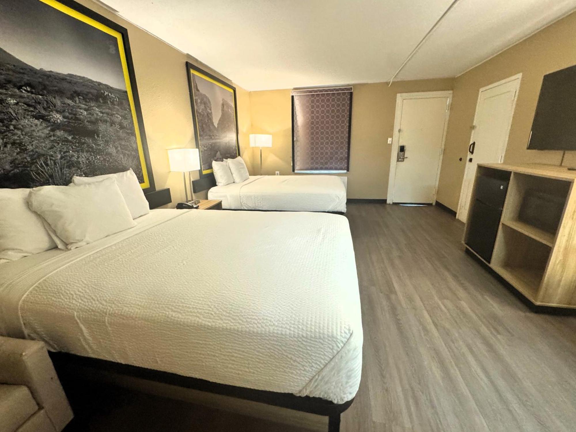 Super 8 By Wyndham Corpus Christi Airport Exterior foto