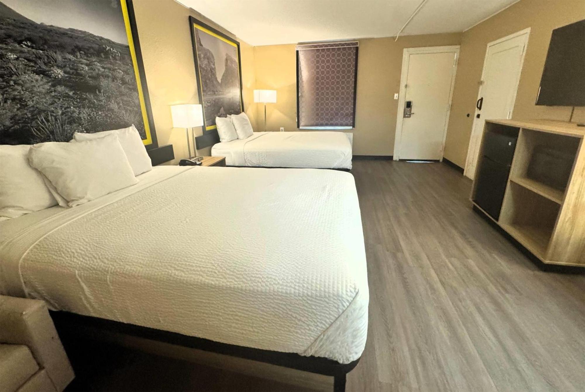 Super 8 By Wyndham Corpus Christi Airport Exterior foto